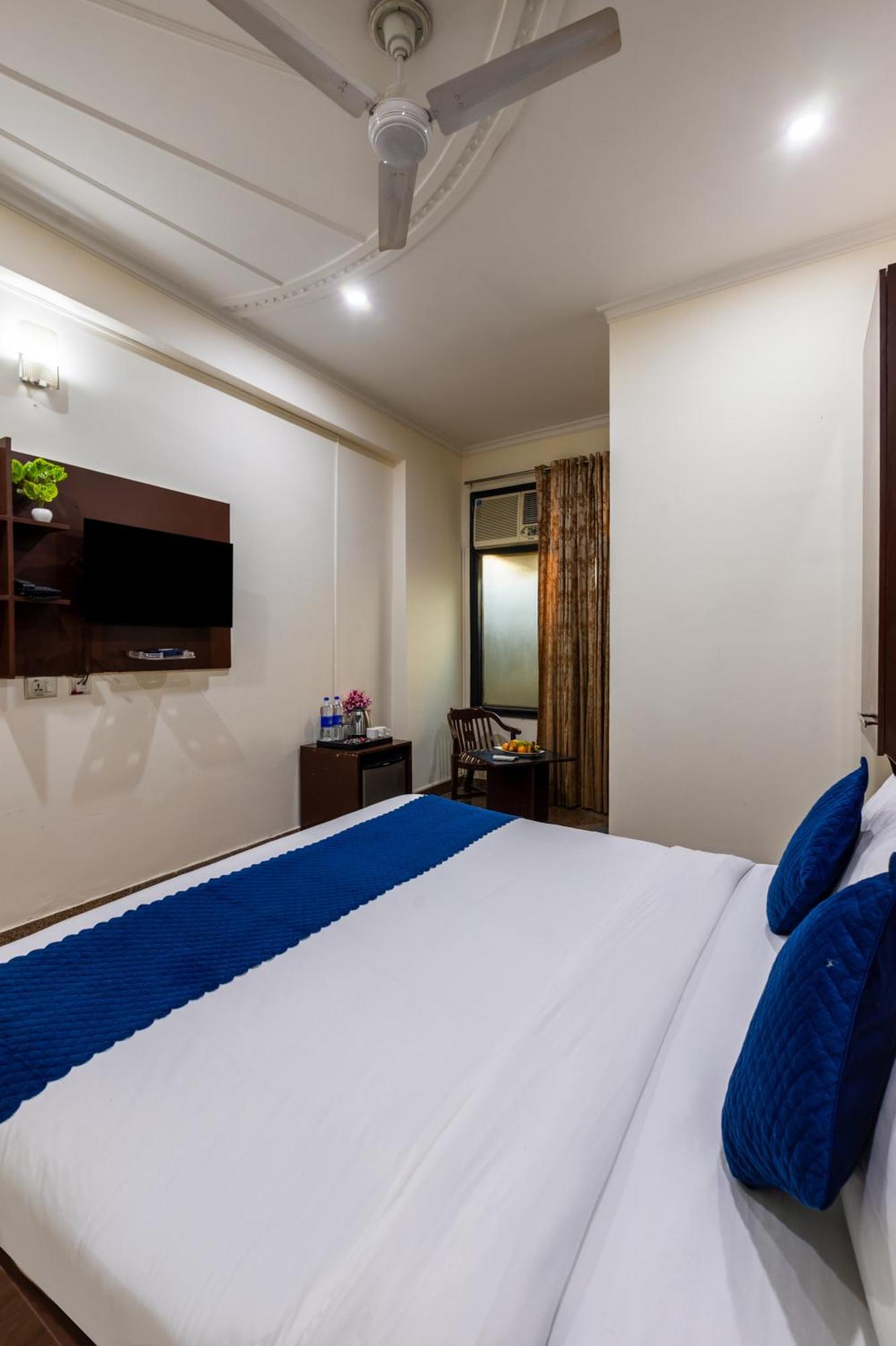 Kabul Hotel By Nexhub Palace - Medanta 古尔冈 外观 照片